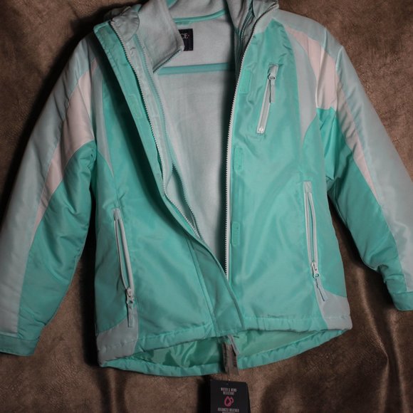 Girls jacket/coat (Medium) - Picture 5 of 6